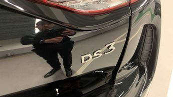 DS Automobiles ds 3 E-TENSE 54kWh Rivoli SUV 5dr Electric Auto (155 ps)