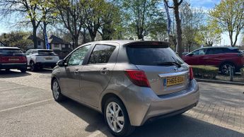 Toyota Yaris 1.5 VVT-h Sport Hatchback 5dr Petrol Hybrid E-CVT Euro 6 (101 ps