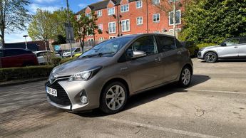 Toyota Yaris 1.5 VVT-h Sport Hatchback 5dr Petrol Hybrid E-CVT Euro 6 (101 ps