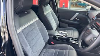 Citroen c4 50kWh e-series Hatchback 5dr Electric Auto (7.4kW Charger) (136 