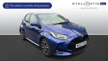 Toyota Yaris 1.5 VVT-h Design Hatchback 5dr Petrol Hybrid E-CVT Euro 6 (s/s) 