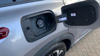 Citroen C5 X 1.6 12.4kWh Shine Hatchback 5dr Petrol Plug-in Hybrid e-EAT8 Eur