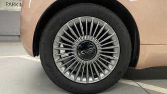 Fiat 500E 42kWh Hatchback 3dr Electric Auto (118 ps)