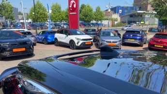 Citroen C5 X 1.6 12.4kWh PLUS Hatchback 5dr Petrol Plug-in Hybrid e-EAT8 Euro