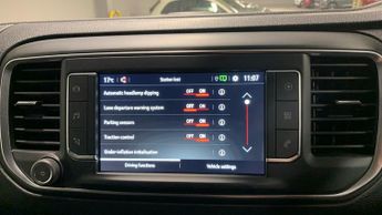 Vauxhall vivaro life electric 50kWh Ultimate MPV 5dr Electric Auto LWB (8 Seat, 7.4kW Charger)