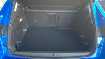 Vauxhall Grandland 1.2 Turbo Ultimate SUV 5dr Petrol Auto Euro 6 (s/s) (130 ps)