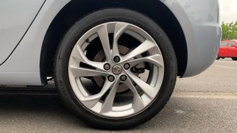 Vauxhall Astra 1.4i Turbo SRi Hatchback 5dr Petrol Auto Euro 6 (s/s) (150 ps)
