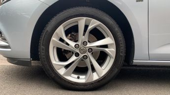 Vauxhall Astra 1.4i Turbo SRi Hatchback 5dr Petrol Auto Euro 6 (s/s) (150 ps)
