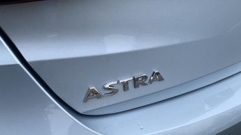 Vauxhall Astra 1.4i Turbo SRi Hatchback 5dr Petrol Auto Euro 6 (s/s) (150 ps)