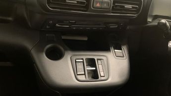 Citroen berlingo 50kWh Flair XTR M MPV 5dr Electric Auto (7.4kW Charger) (136 ps)