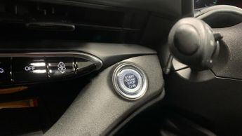Abarth 500e 42kWh Hatchback 3dr Electric Auto (155 ps)