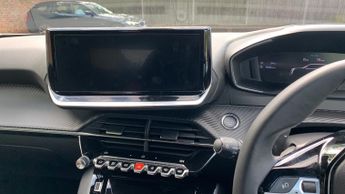Peugeot 2008 1.2 PureTech Allure SUV 5dr Petrol EAT Euro 6 (s/s) (130 ps)