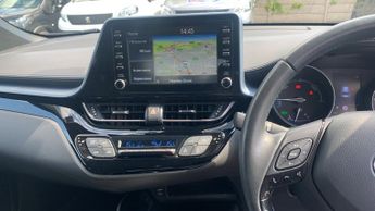 Toyota C-Hr 2.0 VVT-h GPF Design SUV 5dr Petrol Hybrid CVT Euro 6 (s/s) (184