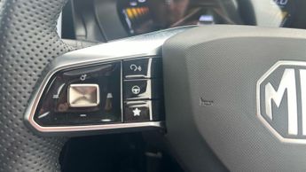 Mg MG ZS 1.5 Hybrid+ Trophy SUV 5dr Petrol Hybrid Auto Euro 6 (s/s) (196 