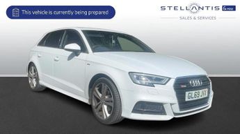 Audi A3 1.5 TFSI CoD 35 S line Sportback 5dr Petrol S Tronic Euro 6 (s/s