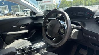 Peugeot 208 50kWh E-Style Auto 5dr (7.4kW Charger)