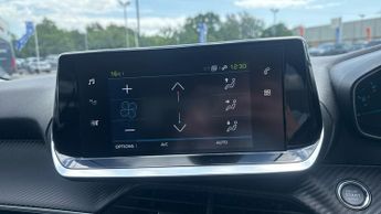 Peugeot 208 50kWh E-Style Auto 5dr (7.4kW Charger)