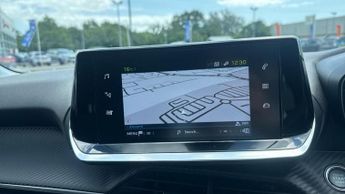 Peugeot 208 50kWh E-Style Auto 5dr (7.4kW Charger)