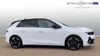 Vauxhall Astra 1.6 12.4kWh GSe Hatchback 5dr Petrol Plug-in Hybrid Auto Euro 6 