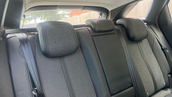 Peugeot 3008 SUV 1.2 PureTech Allure Premium EAT Euro 6 (s/s) 5dr