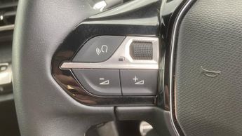 Peugeot 3008 SUV 1.2 PureTech MHEV Allure Premium + SUV 5dr Petrol Hybrid e-DSC E