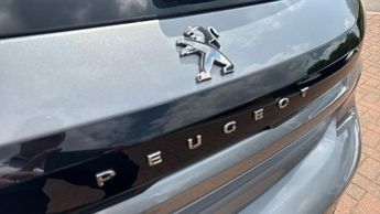 Peugeot 208 50kWh Allure Hatchback 5dr Electric Auto (136 ps)