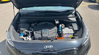 Kia niro 64kWh 4 SUV 5dr Electric Auto (201 bhp)