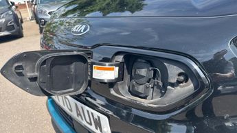 Kia niro 64kWh 4 SUV 5dr Electric Auto (201 bhp)