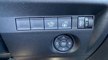 Citroen C4 50kWh e-series Hatchback 5dr Electric Auto (7.4kW Charger) (136 