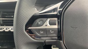 Peugeot 2008 50kWh GT SUV 5dr Electric Auto (7kW Charger) (136 ps)
