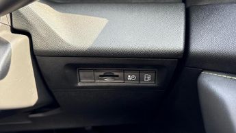 Peugeot 308 1.6 12.4kWh GT Hatchback 5dr Petrol Plug-in Hybrid e-EAT Euro 6 