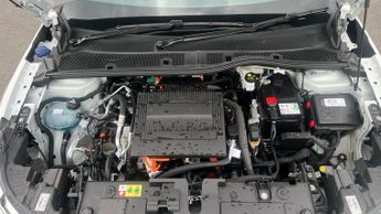 Citroen C4 50kWh e-series Hatchback 5dr Electric Auto (7.4kW Charger) (136 