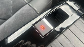 Citroen C4 50kWh e-series Hatchback 5dr Electric Auto (7.4kW Charger) (136 