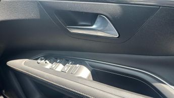 Peugeot 3008 SUV 1.2 PureTech GT SUV 5dr Petrol EAT Euro 6 (s/s) (130 ps)