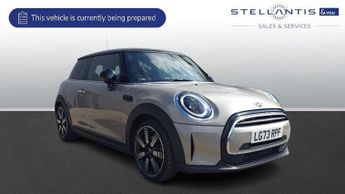 MINI Hatch 1.5 Cooper Exclusive Hatchback 3dr Petrol Steptronic Euro 6 (s/s