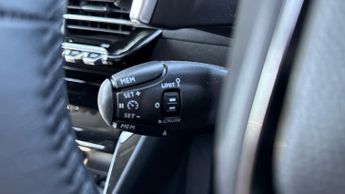 Peugeot 208 1.2 PureTech MHEV Allure Hatchback 5dr Petrol Hybrid e-DSC Euro 