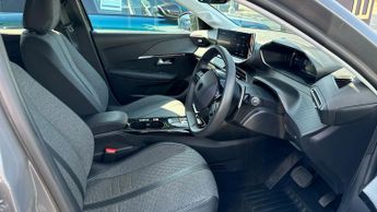 Peugeot 208 1.2 PureTech MHEV Allure Hatchback 5dr Petrol Hybrid e-DSC Euro 