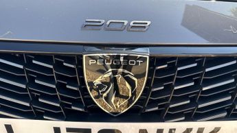 Peugeot 208 1.2 PureTech MHEV Allure Hatchback 5dr Petrol Hybrid e-DSC Euro 
