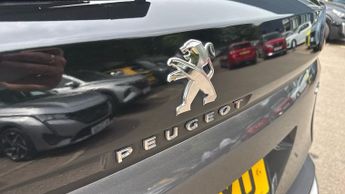 Peugeot 3008 SUV 1.2 PureTech MHEV GT SUV 5dr Petrol Hybrid e-DSC Euro 6 (s/s) (1