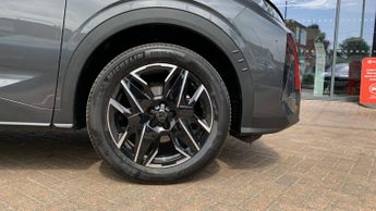 Peugeot 3008 SUV 1.2 MHEV GT SUV 5dr Petrol Hybrid e-DSC Euro 6 (s/s) (136 ps)