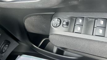 Citroen C3 Aircross 1.2 PureTech MAX SUV 5dr Petrol EAT6 Euro 6 (s/s) (130 ps)