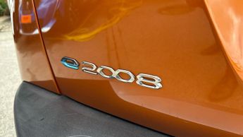 Peugeot 2008 50kWh GT Premium SUV 5dr Electric Auto (136 ps)