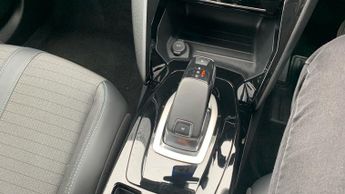 Peugeot 2008 1.2 PureTech Allure SUV 5dr Petrol EAT Euro 6 (s/s) (130 ps)