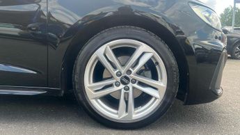 Audi A1 1.0 TFSI 30 S line Sportback 5dr Petrol S Tronic Euro 6 (s/s) (1