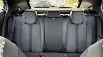 Peugeot 2008 1.2 PureTech MHEV Allure e-DSC Euro 6 (s/s) 5dr