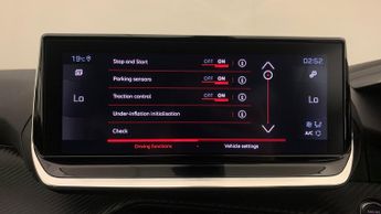 Peugeot 2008 1.2 PureTech Allure Premium SUV 5dr Petrol EAT Euro 6 (s/s) (130