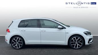 Volkswagen Golf 1.5 TSI EVO GPF R-Line Hatchback 5dr Petrol DSG Euro 6 (s/s) (15