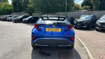 Toyota C-Hr 2.0 VVT-h GR SPORT SUV 5dr Petrol Hybrid CVT Euro 6 (s/s) (184 p