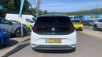 Volkswagen Id.3 Pro S 77kWh Tour Hatchback 5dr Electric Auto (204 ps)