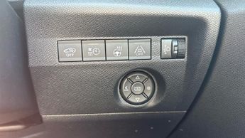 Citroen C4 50kWh Shine Plus Hatchback 5dr Electric Auto (7.4kW Charger) (13
